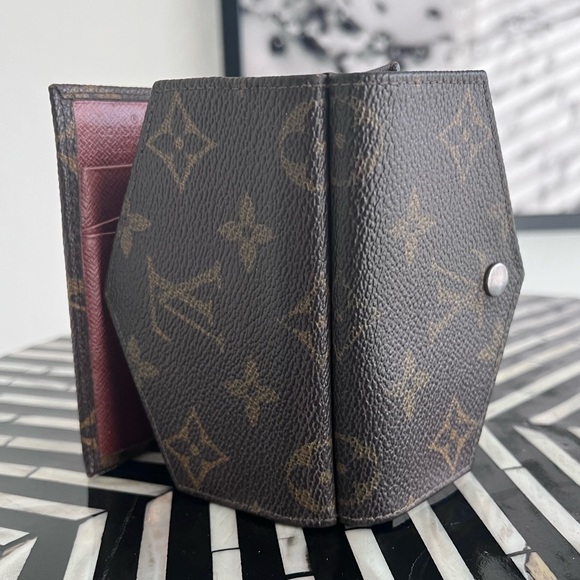 Louis Vuitton Vintage 1989 Elise Monogram Leather Canvas Wallet - Picture 4 of 16
